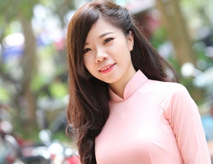 madame-pham-trang-conseillere-de-voyage-horizon-vietnam-travel
