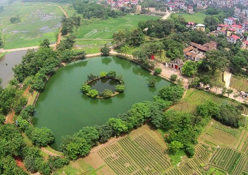 puits mi chau trong thuy citadelle de co loa vietnam