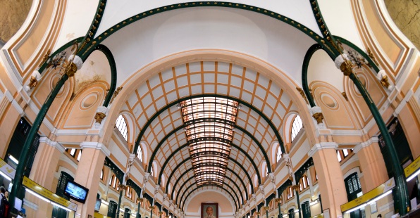 la-poste-centrale-de-saigon