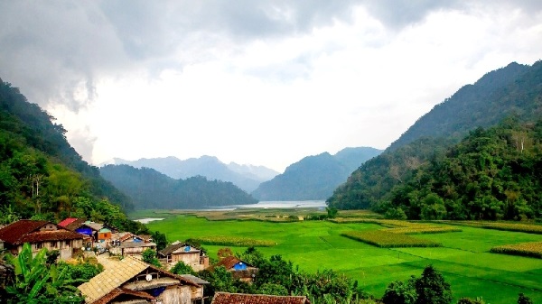 village de pac ngoi voyage ba be vietnam
