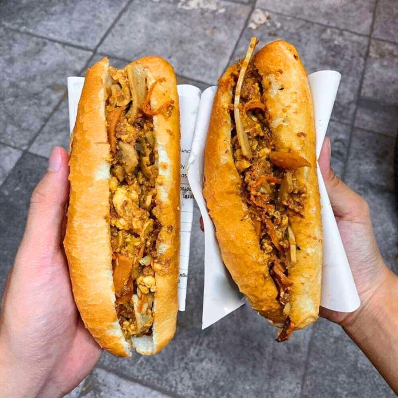 Banh Mi Hanoi - Une saveur riche, fusion parfaite de la cuisine française et vietnamienne
