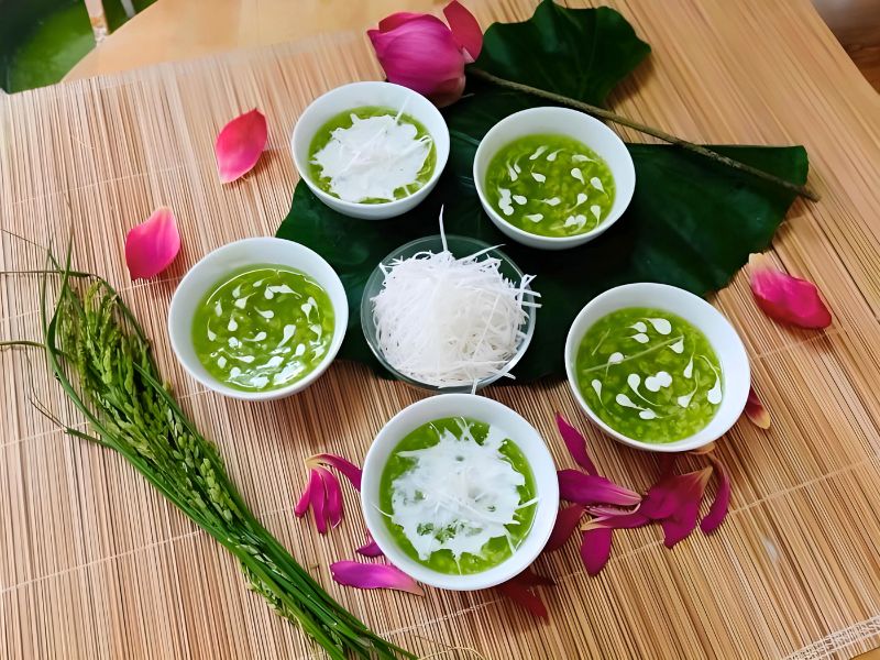 Che Côm (Soupe sucrée au jeune riz gluant) Côm Riz gluant vert automne de Hanoi