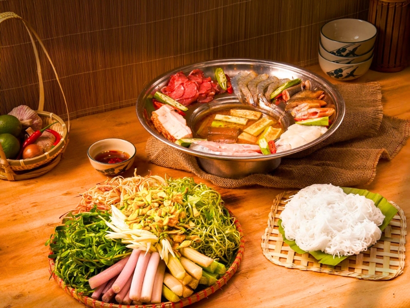 Lẩu mắm (Fondue de poisson fermenté) Cuisine du Delta du Mékong