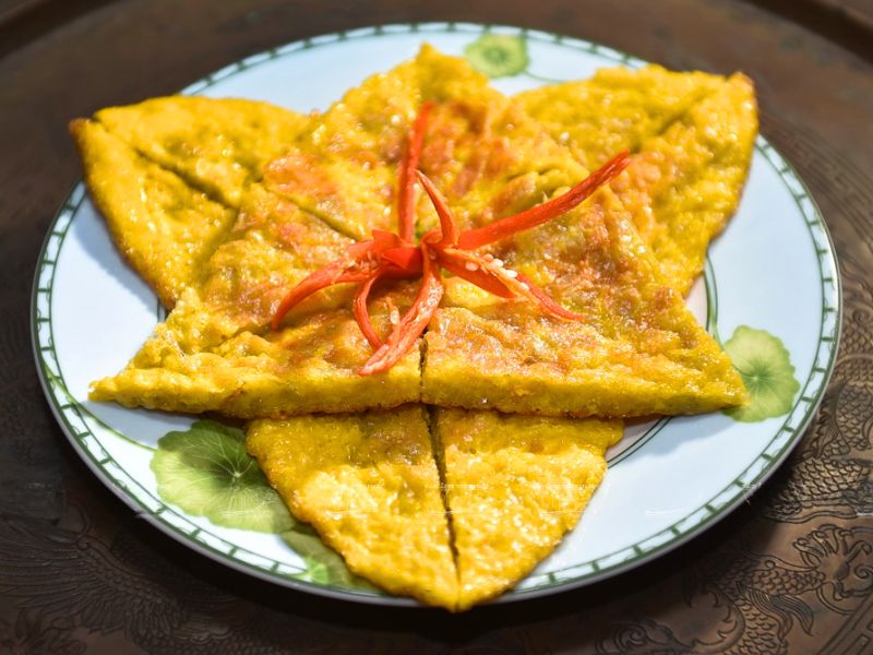 Omlette vietnamienne au Côm Riz gluant vert automne de Hanoi
