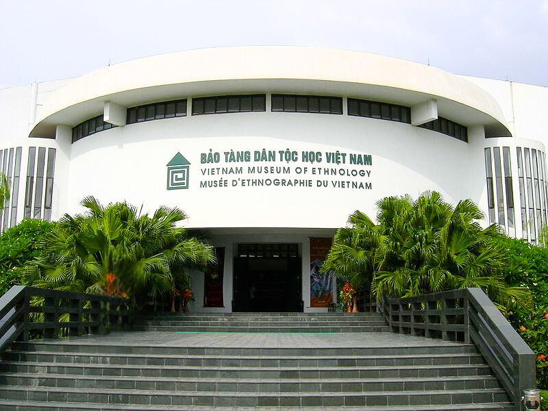 Le Musée d'Ethnographie du Vietnam offre un fascinant voyage à travers les cultures et traditions des 54 groupes ethniques du pays. Activités à faire à Hanoi
