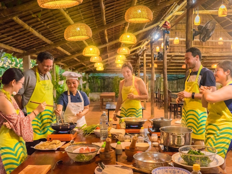 Participer à un cours de cuisine vietnamienne