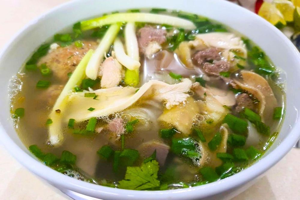 Phở au poulet de Tráng Kìm cuisine de Ha Giang