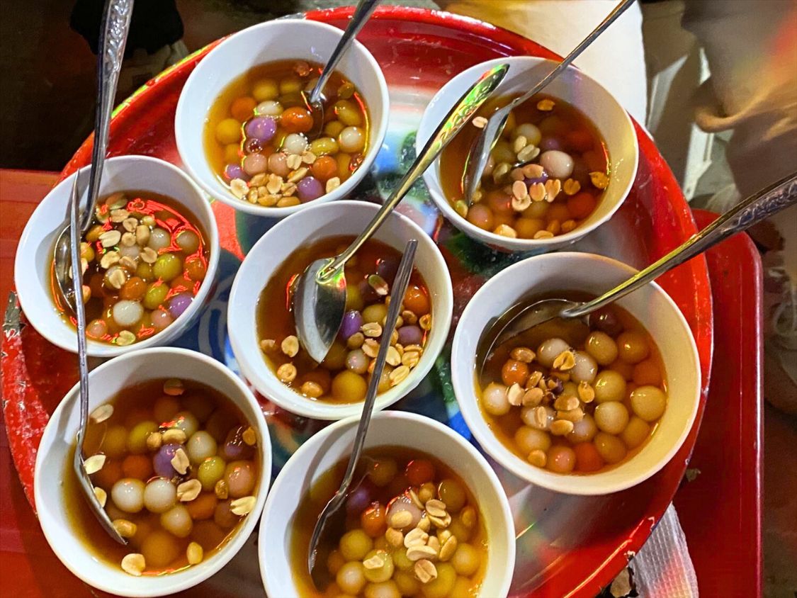 Thang Dên (Boules de riz gluant au sirop de gingembre) cuisine de Ha Giang