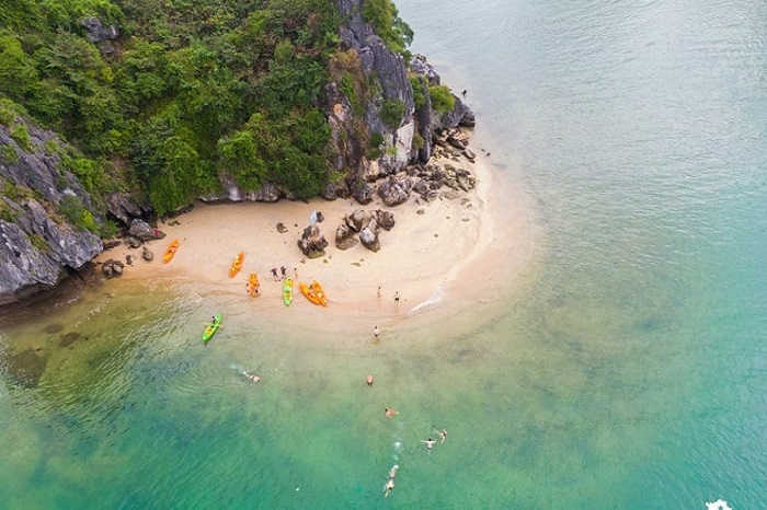 ba trai dao lan ha