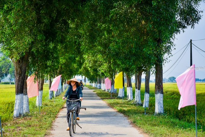 Hue – Découverte de vraie vie locale & Tombeau royal ✈ Hanoi (B. L)