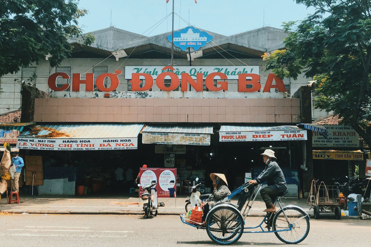 marche dong ba hue