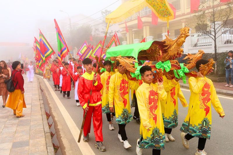 Lễ hội đền mẫu thượng