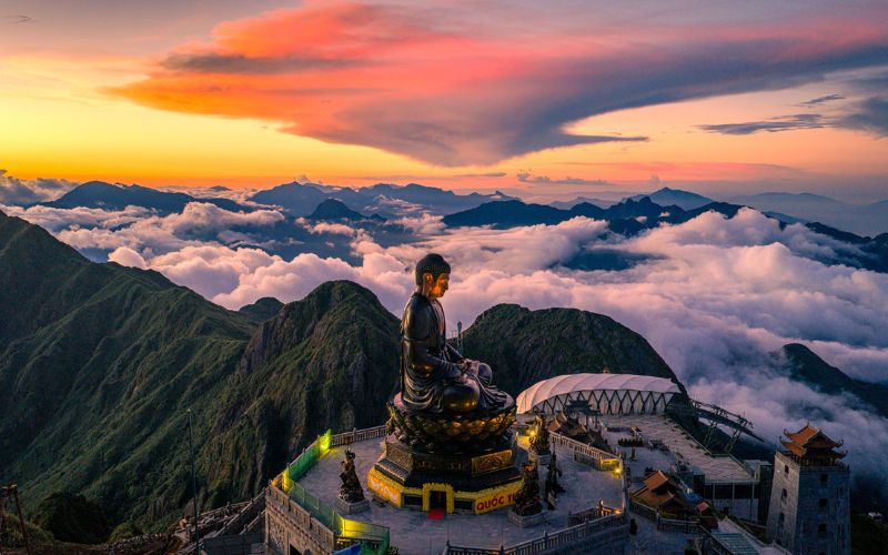 Fansipan, sommet du Vietnam à Sapa : une aventure inoubliable dans les montagnes en janvier