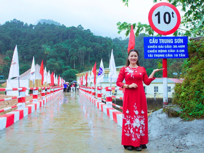 Cérémonie d’inauguration du pont de Trung Son - Horizon Vietnam