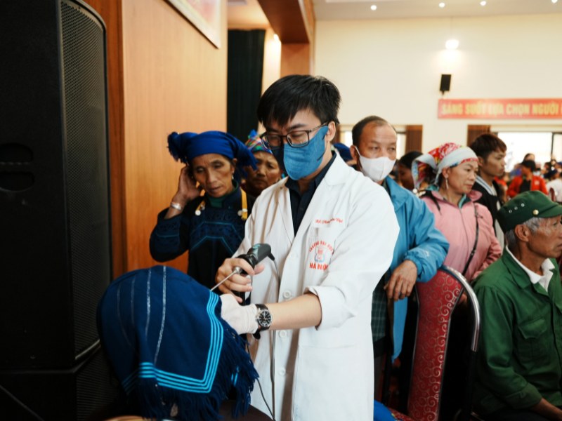 Horizon Vietnam voyage humanitaire