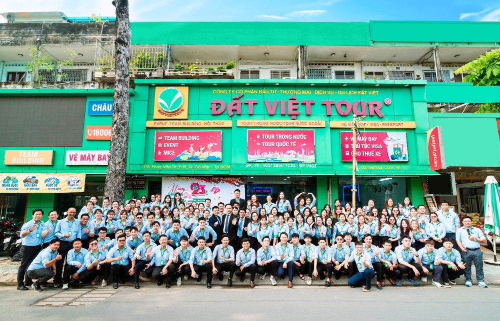 Đất Việt Tour incarne un accompagnement attentif, une organisation précise et un savoir-faire au service du voyage