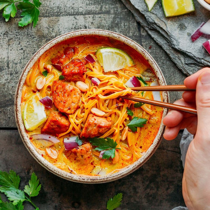 Le Khao Soi, une spécialité de nouilles très appréciée dans la cuisine laotienne