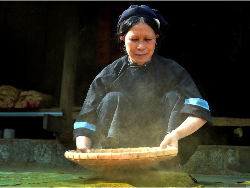 La préparation de la poudre aromatique