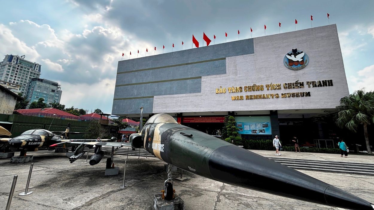 À Hô Chi Minh-Ville, le musée des Vestiges de guerre propose un parcours saisissant à travers l’histoire récente du Vietnam et la mémoire des conflits