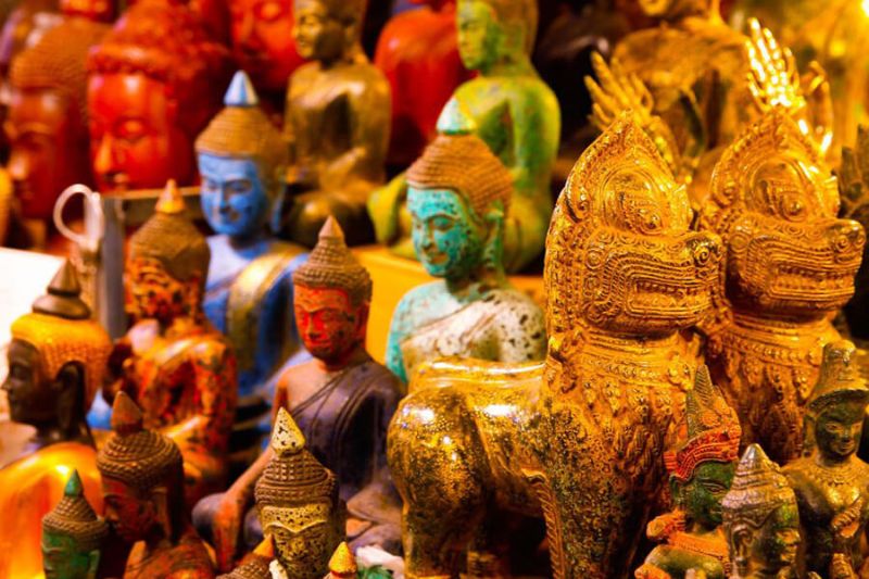 Les sculptures sur pierre et sur bois