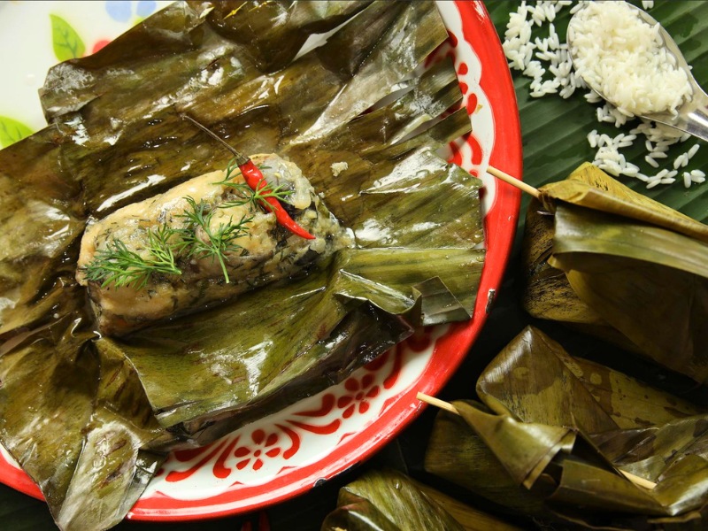 Le Mok Pa, une spécialité laotienne délicate et parfumée à base de poisson