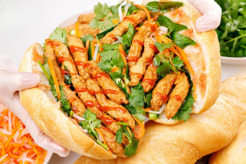 Banh mi cha ca