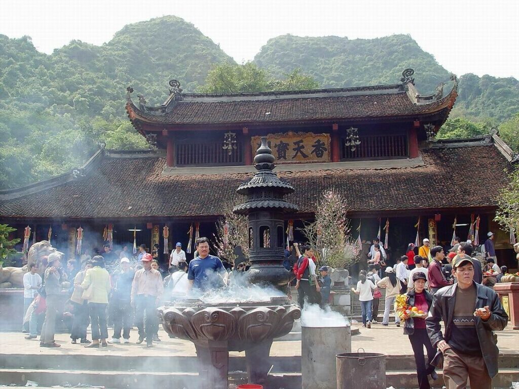 Pagode des Parfums (Chua Huong) près de Hanoi