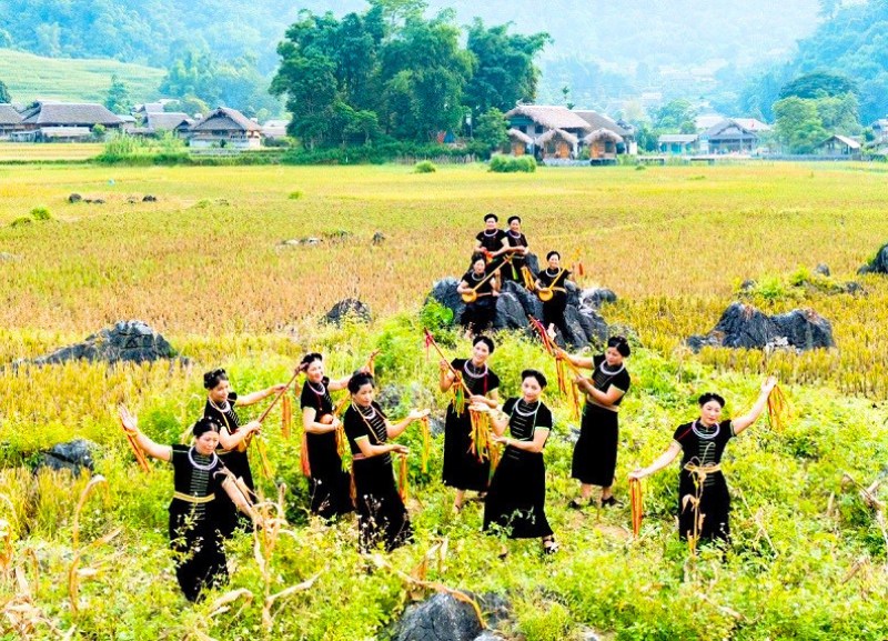 Đàn tính