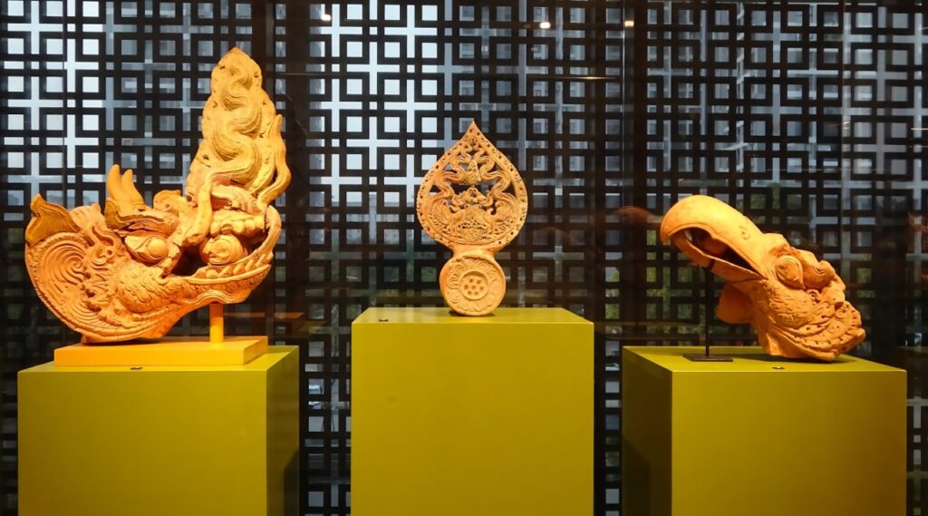 Gốm sứ dynasties Lý-Trần-Lê - Musée de Hanoi