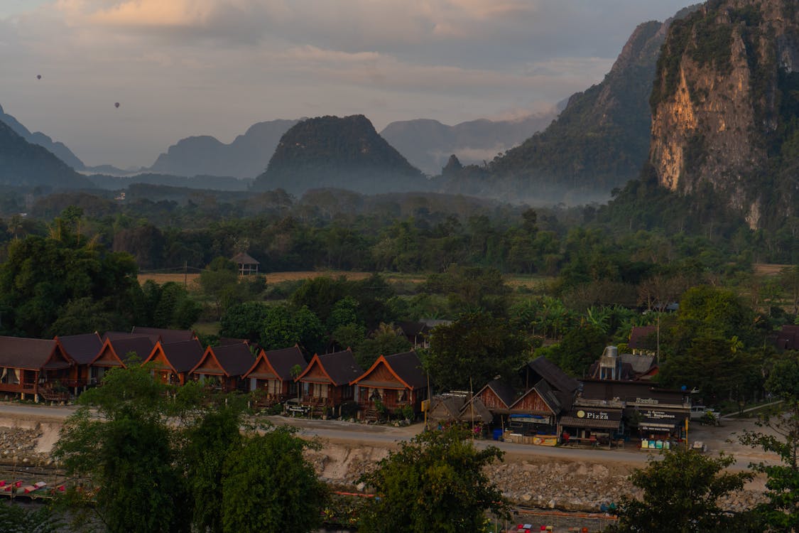 Paysage de karsts à Vang Vieng, Laos