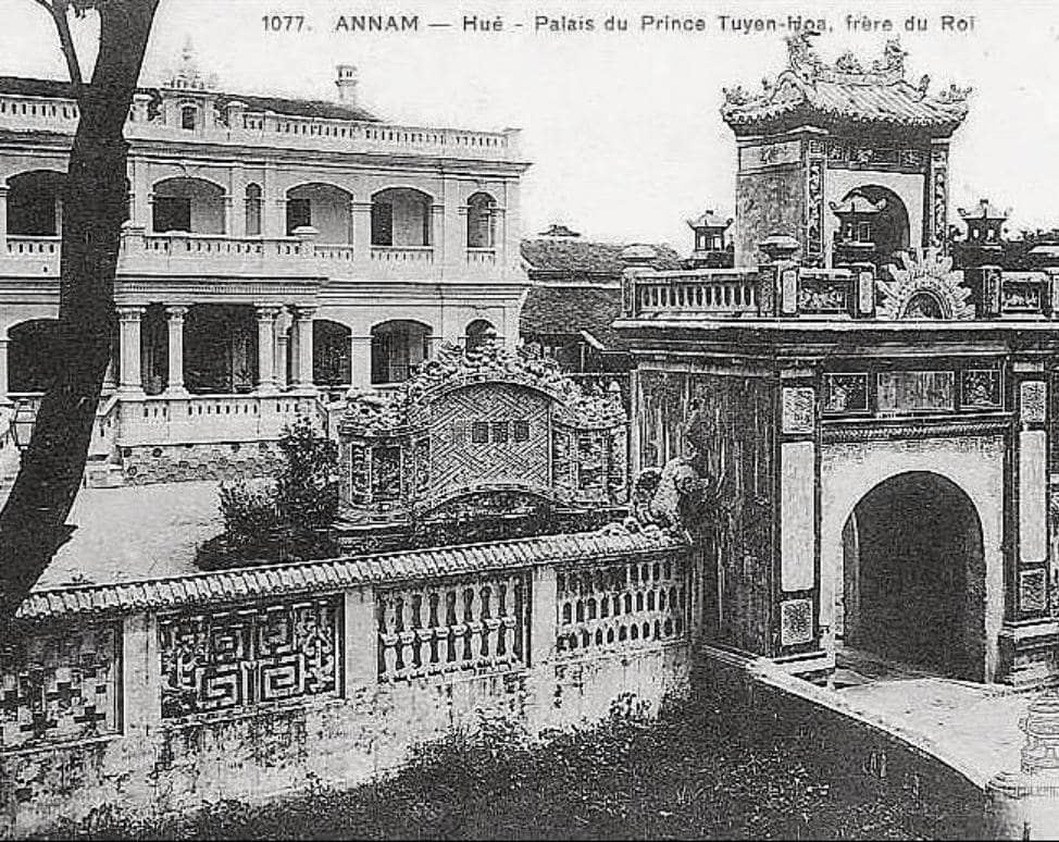 Palais An Dinh