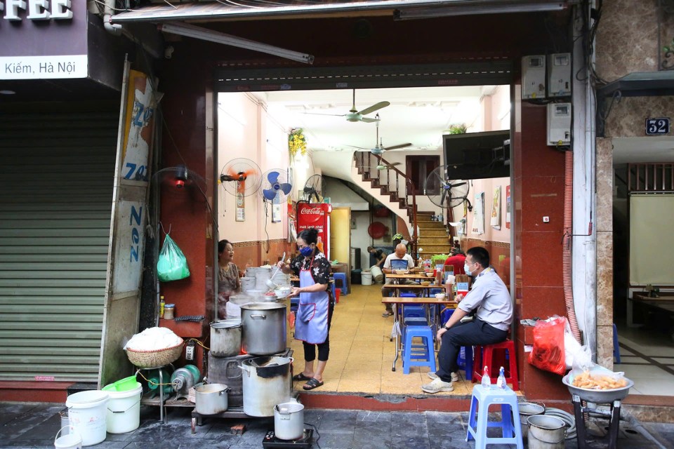 Pho Tu Lun Au Trieu