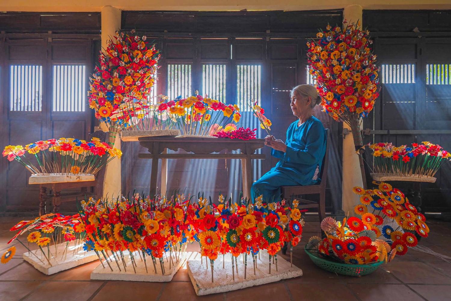Artisans du village de Thanh Tien dans leur atelier