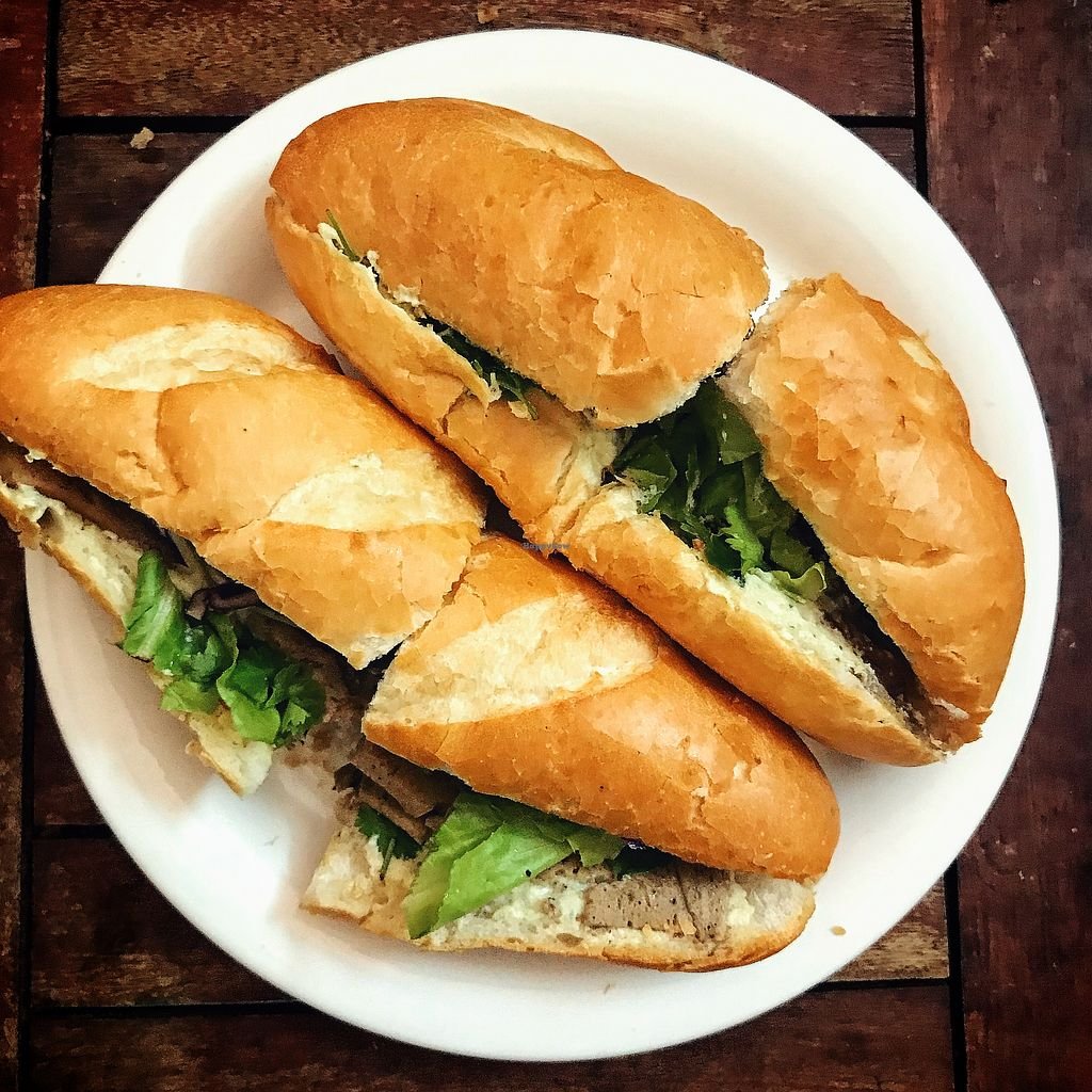 Le bánh mì 100 % végétal de Bao An Vegan.