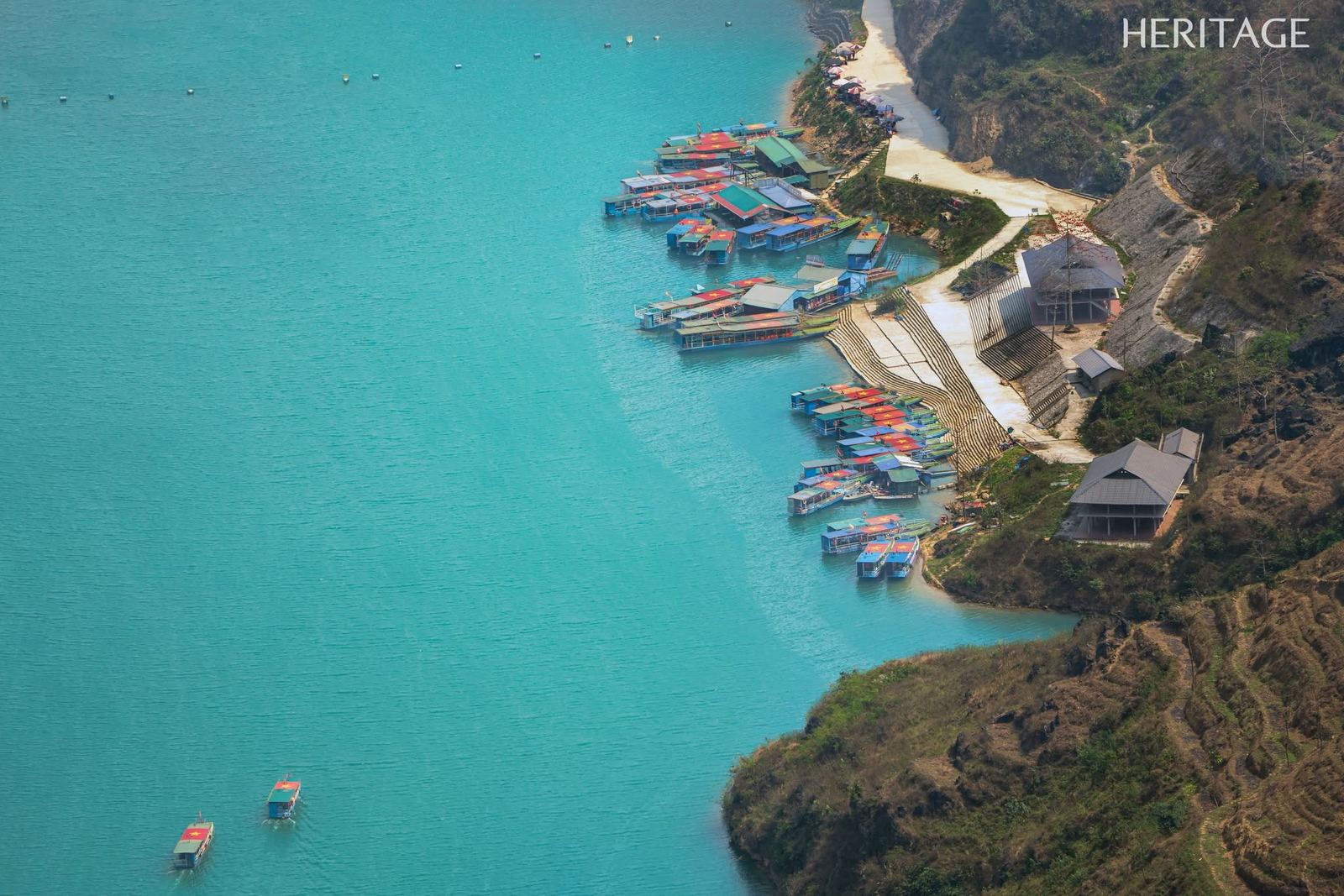 Embarcadere de la riviere Nho Que vu d'en haut