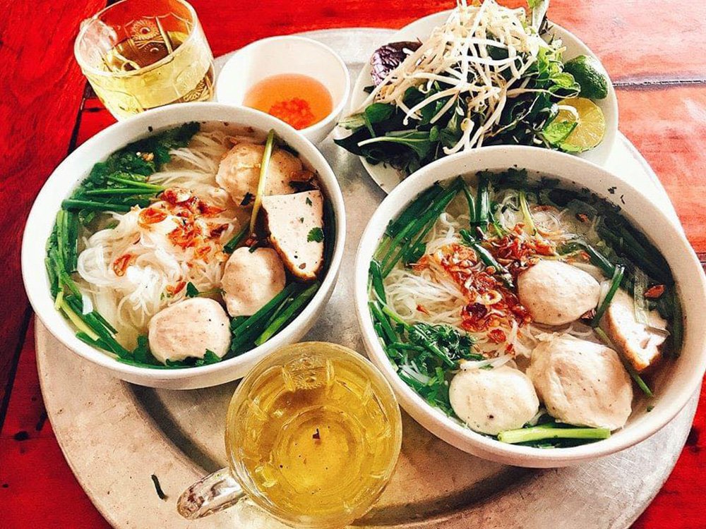 Bun moc de Kim Son, vermicelle aux boulettes, Ninh Binh