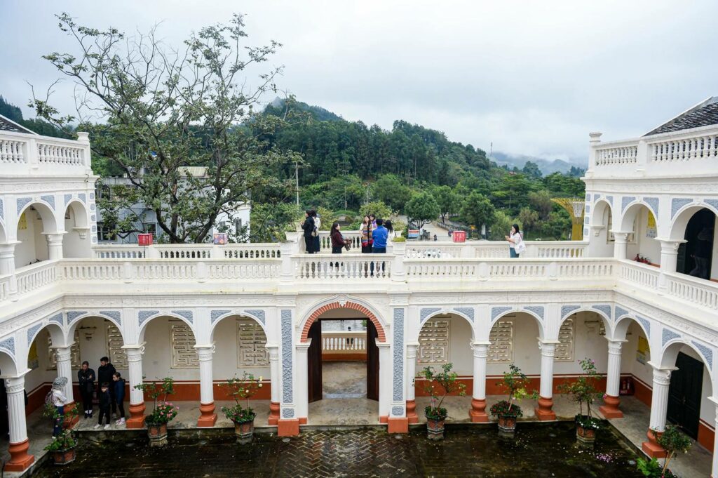 Palais Hoang A Tuong après la restauration, blanc laiteux