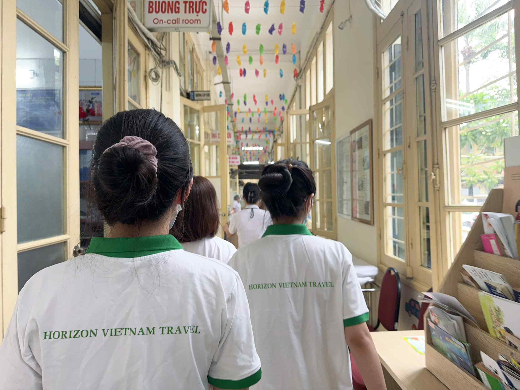 Horizon Vietnam Travel – action solidaire auprès des patients de l'hôpital de pneumologie