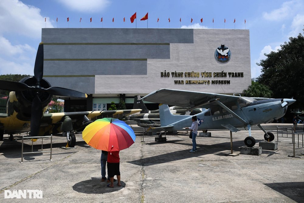 Avions militaires cour musee