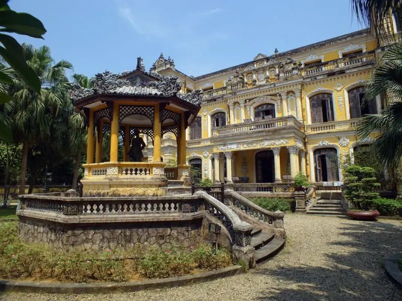 Le palais Khai Tuong, edifice principal du palais An Dinh