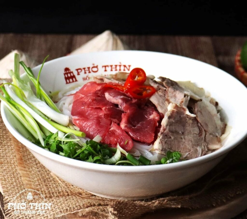 Le pho bo de Pho Thin Bo Ho, fidèle à sa recette de 1955.