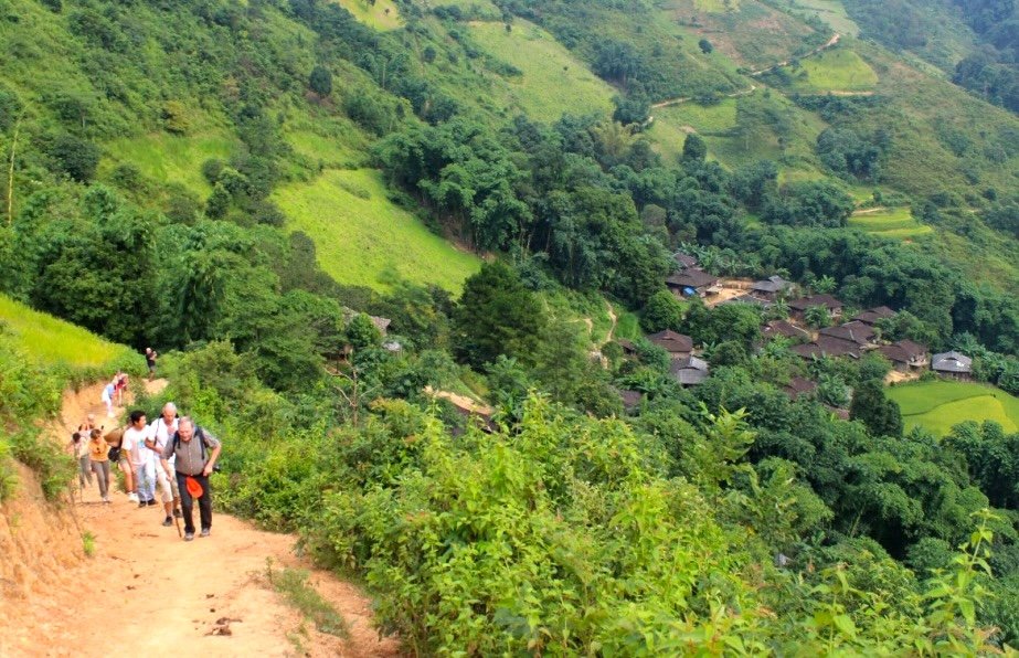 Vue d'ensemble du village de Khuoi Khon à Cao Bang