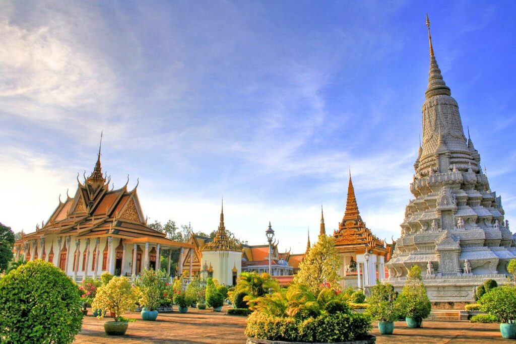 Phnom Penh, capitale royale du Cambodge, étape d'ouverture du circuit de 5 jours