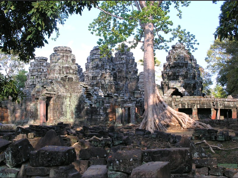 Le temple de Kompong Kdei, étape sur la route entre Kampong Thom et Siem Reap