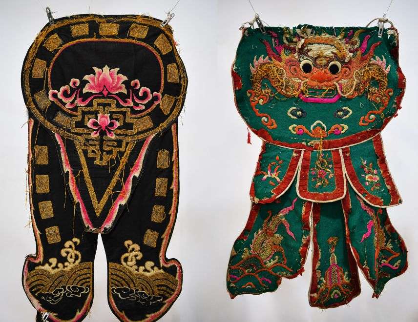 Plastrons brodés de costumes traditionnels du théâtre Tuồng