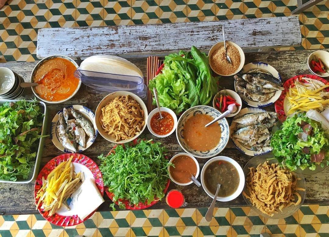 Goi ca Nam O salade de poisson cru specialite cuisine Da Nang