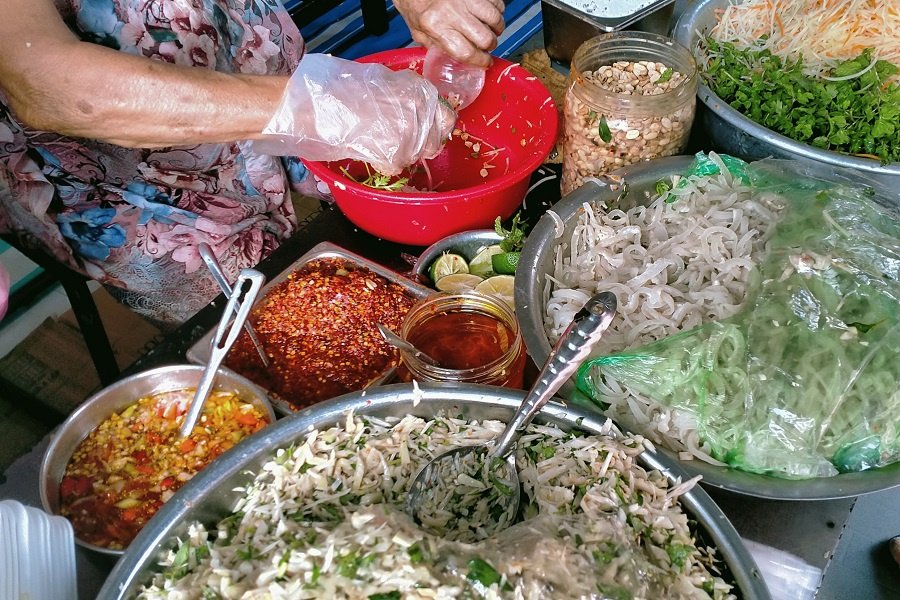 Mit tron salade de jeune jacquier cuisine de rue Da Nang