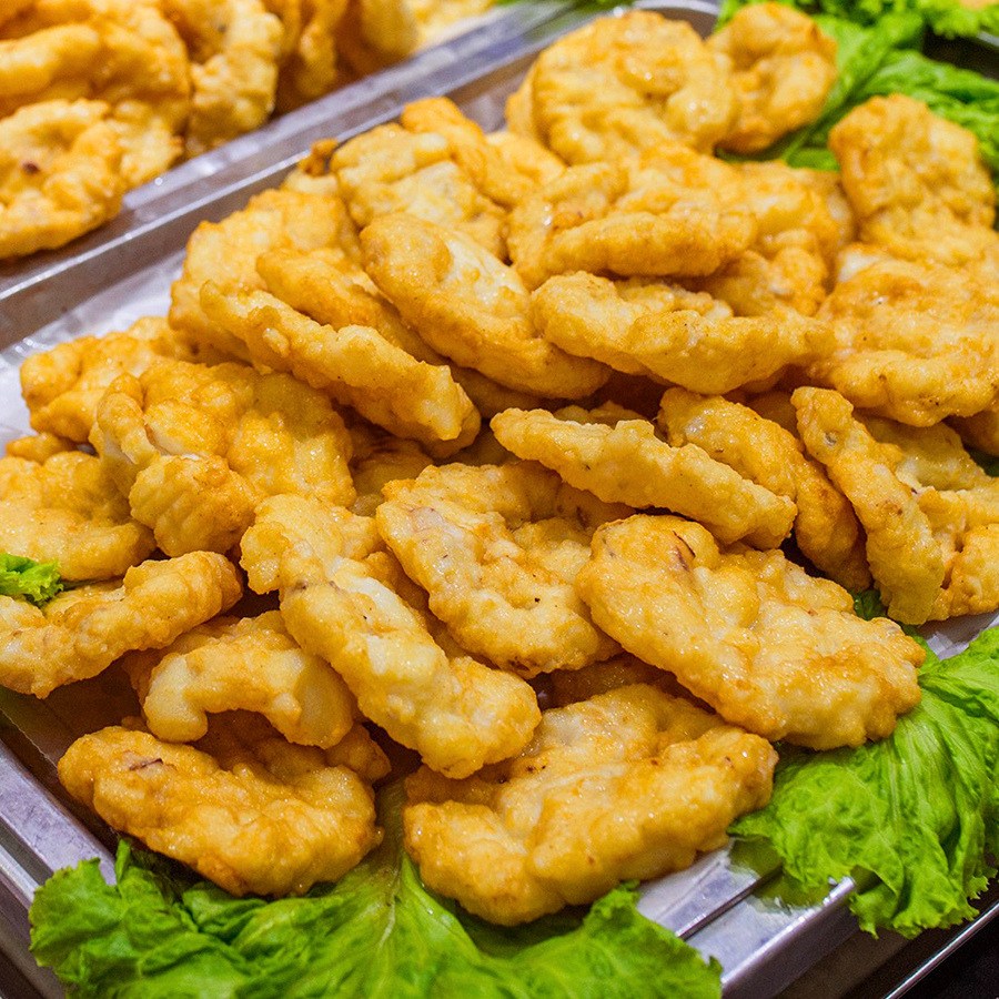 Cha muc Ha Long, galettes de calamar pilées à la main puis frites