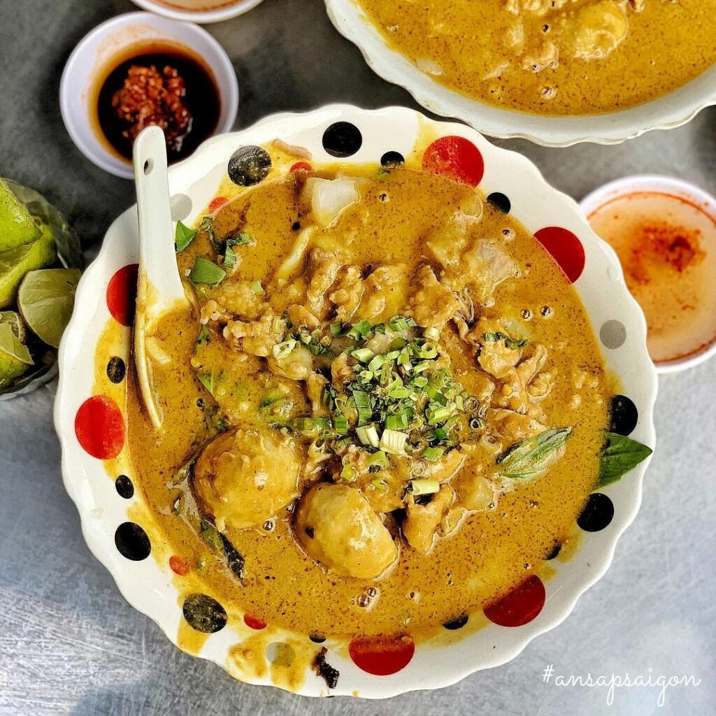 Hu tieu sa te nai spécialités chinoises à Hô Chi Minh-Ville