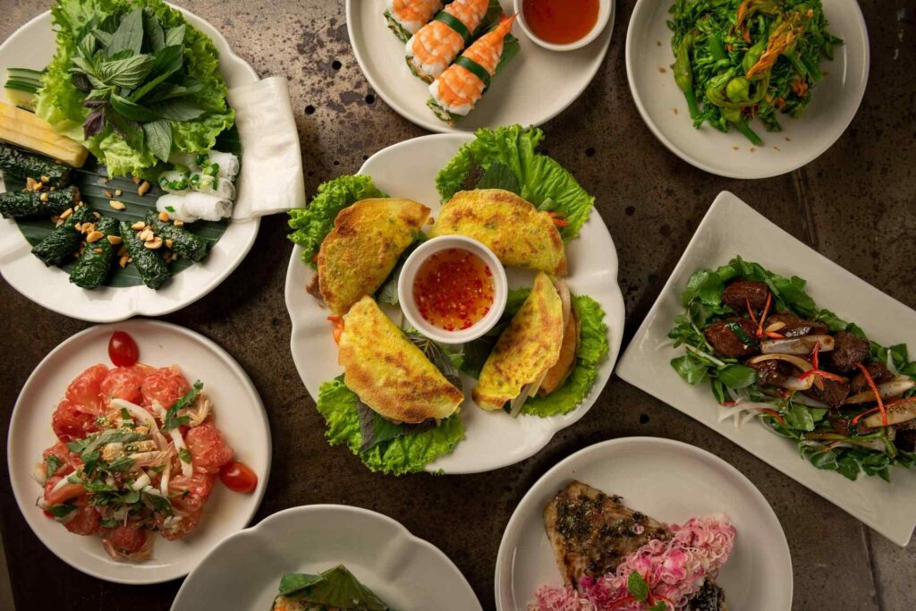 Hoa Túc Saigon revisite les saveurs vietnamiennes dans une ancienne cour près de l’Opéra
